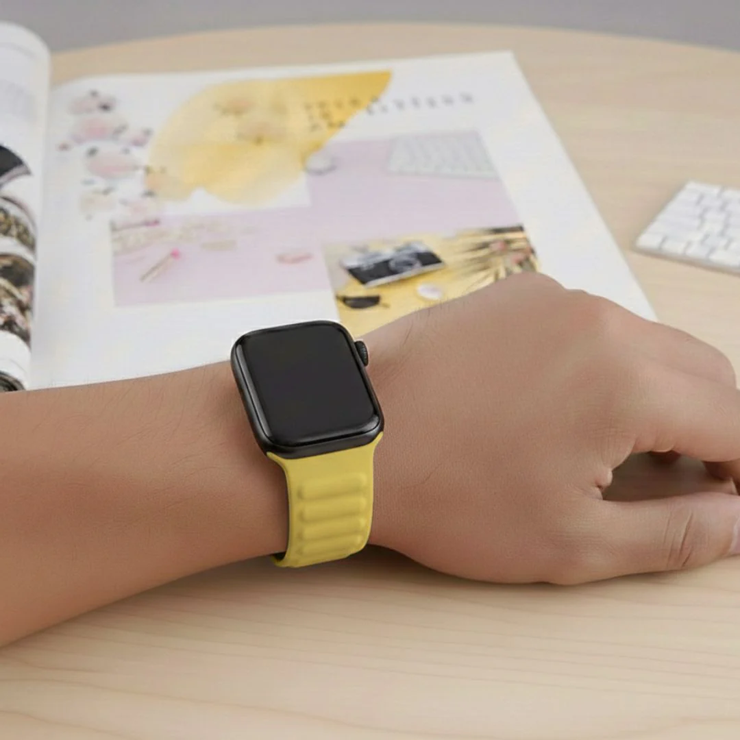 Apple Watch Smash Strap Light Yellow - 42/44/45/49 MM