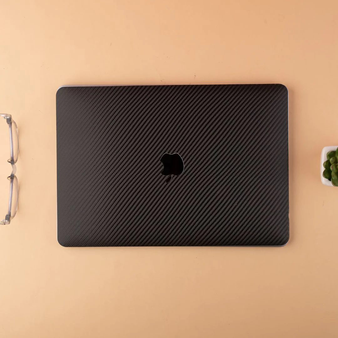Macbook Black Carbon Laptop Skins - Image 3