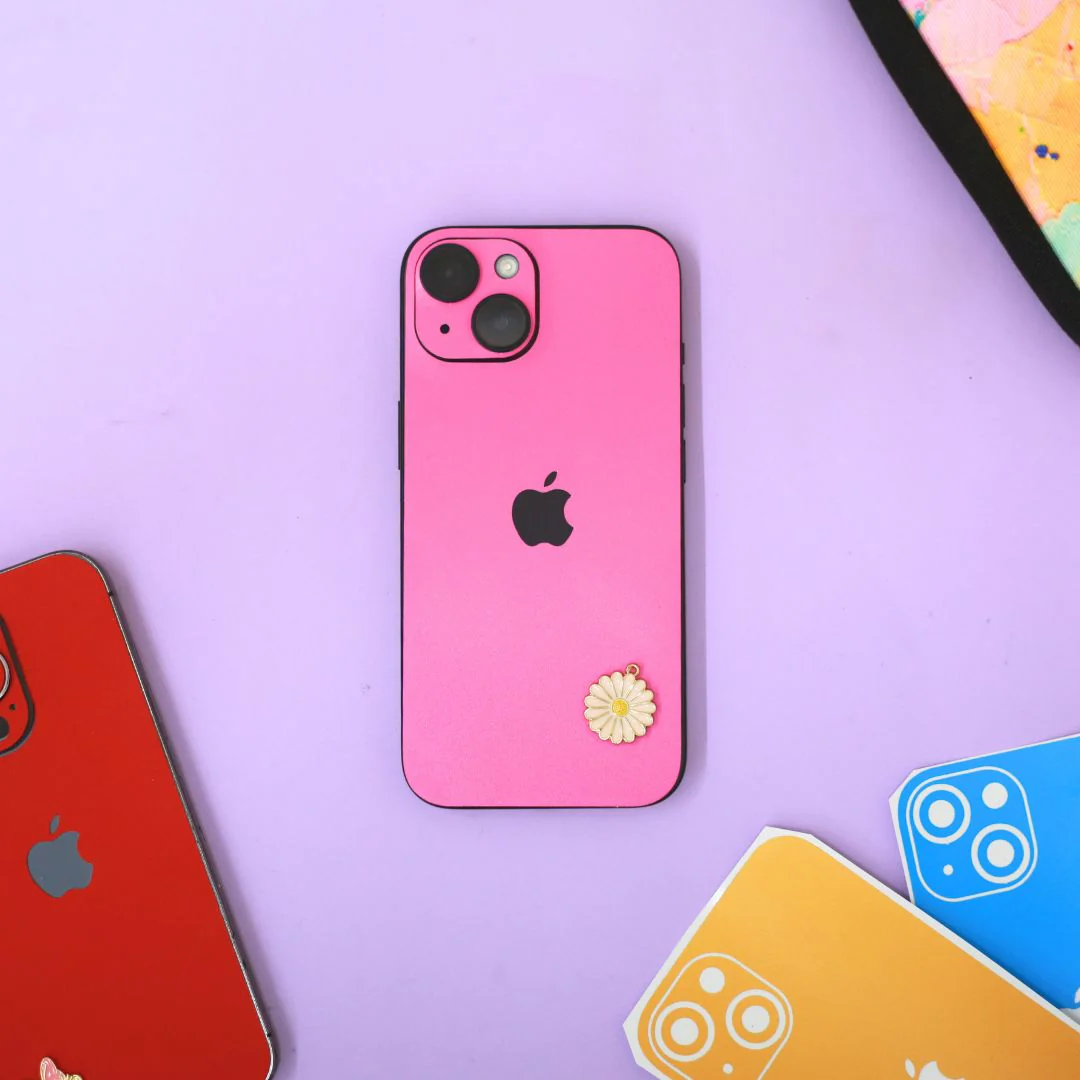 Charm Skins Pink Daisy Mobile Skin