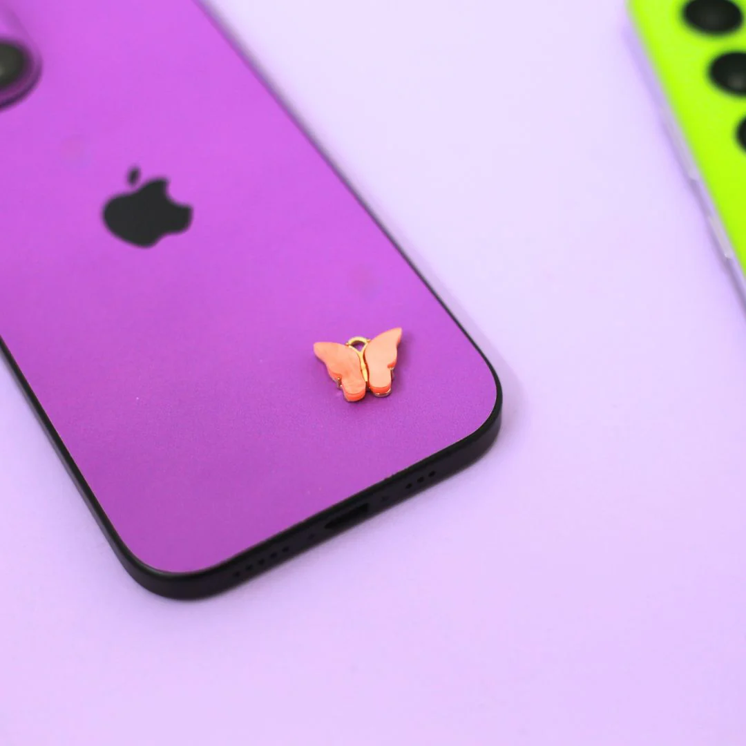 Charm Skins Purple Butterfly Mobile Skin - Image 2